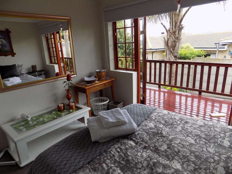 3 Bedroom Property for Sale in Fraaiuitsig Western Cape